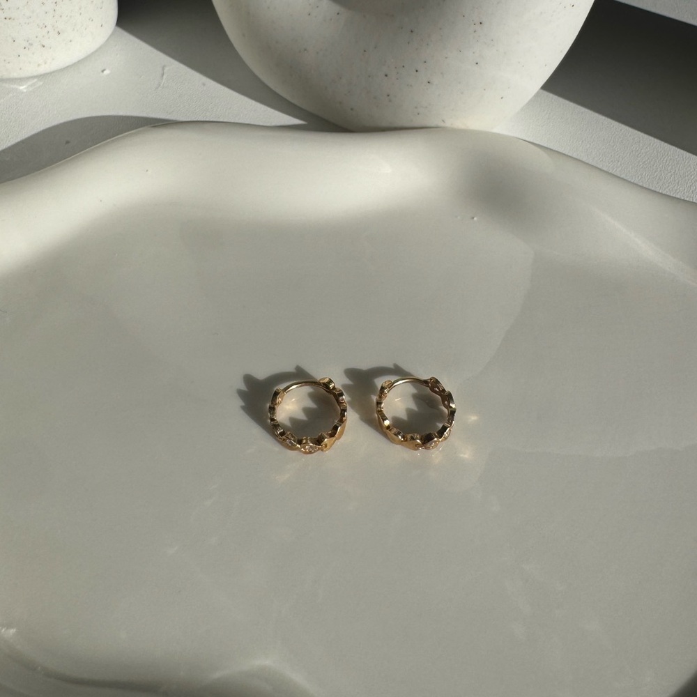 Elegant Gold Hoop Earrings with Clear Gemstones